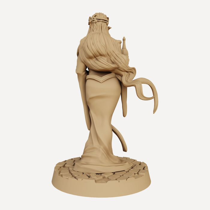 Elariel, The Silver Enchantress